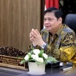 Ketua Umum Partai Golkar Airlangga Hartarto ( AH ) mangkir pemeriksaan Kejaksaan Agung sebagai saksi dalam kasus korupsi pemberian fasilitas