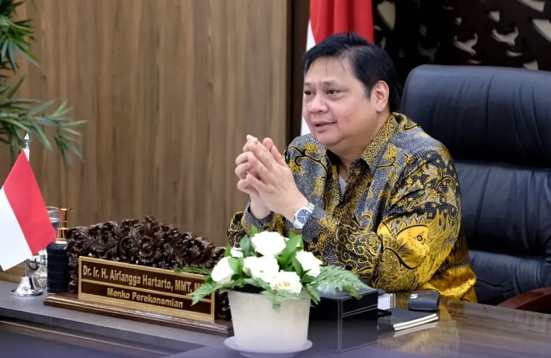 Ketua Umum Partai Golkar Airlangga Hartarto ( AH ) mangkir pemeriksaan Kejaksaan Agung sebagai saksi dalam kasus korupsi pemberian fasilitas