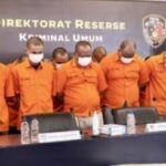 1 ginjal dibeli jaringan internasional Rp 135 juta, 122 orang Indonesia telah menjadi korban sindikat jual-beli ginjal di Kamboja.