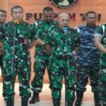 TNI keberatan KPK menetapkan Kepala Basarnas Marsekal Madya TNI (Pur) Henri Alfiandi (HA) dan Koorsmin Basarnas Letkol Adm Afri Budi Cahyono