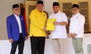 Ketum Partai Golkar Airlangga Hartarto, dilaporkan ke Mahkamah Partai oleh Koordinator Tim Pemrakarsa Kebangkitan Partai Golkar Lawrence Sibu