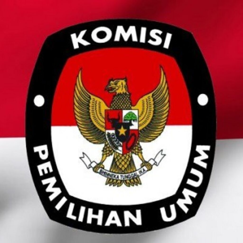 KPU menegaskan kepala daerah yang akan mengajukan diri sebagai Capres atau Cawapres harus meminta izin terlebih dahulu kepada presiden.