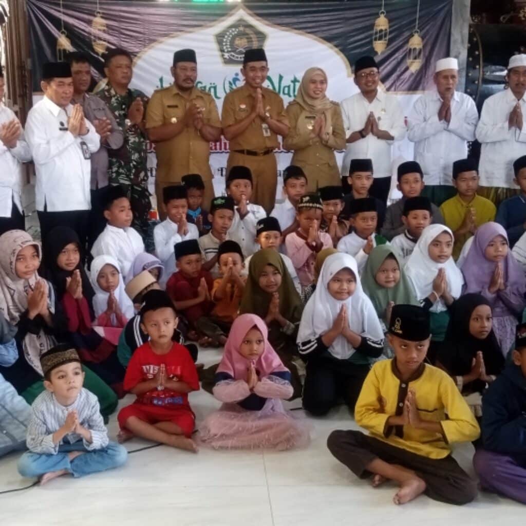 Peduli anak yatim