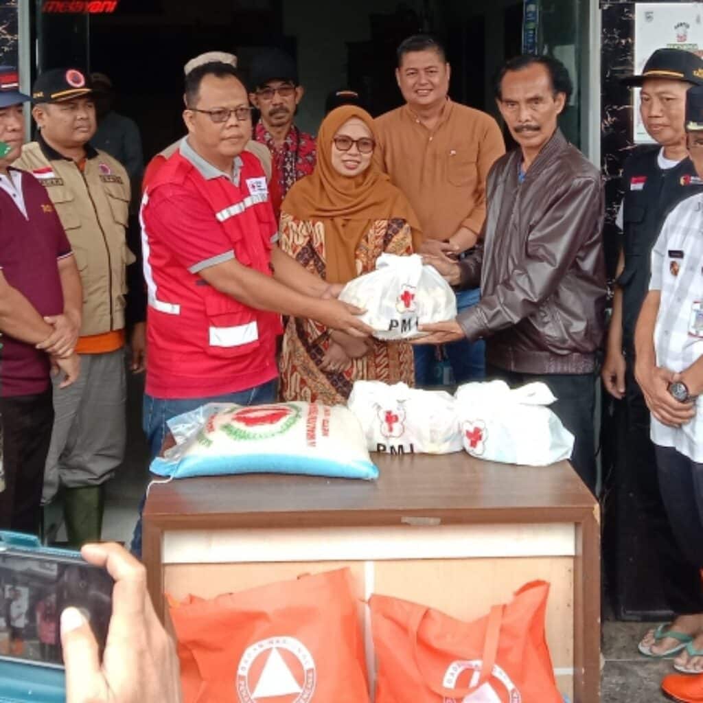 kOLABORASI BANTUAN